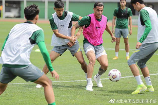 世界杯客户端安装包-多名外援缺战本土球员扛旗 国安先回前四再谈其他